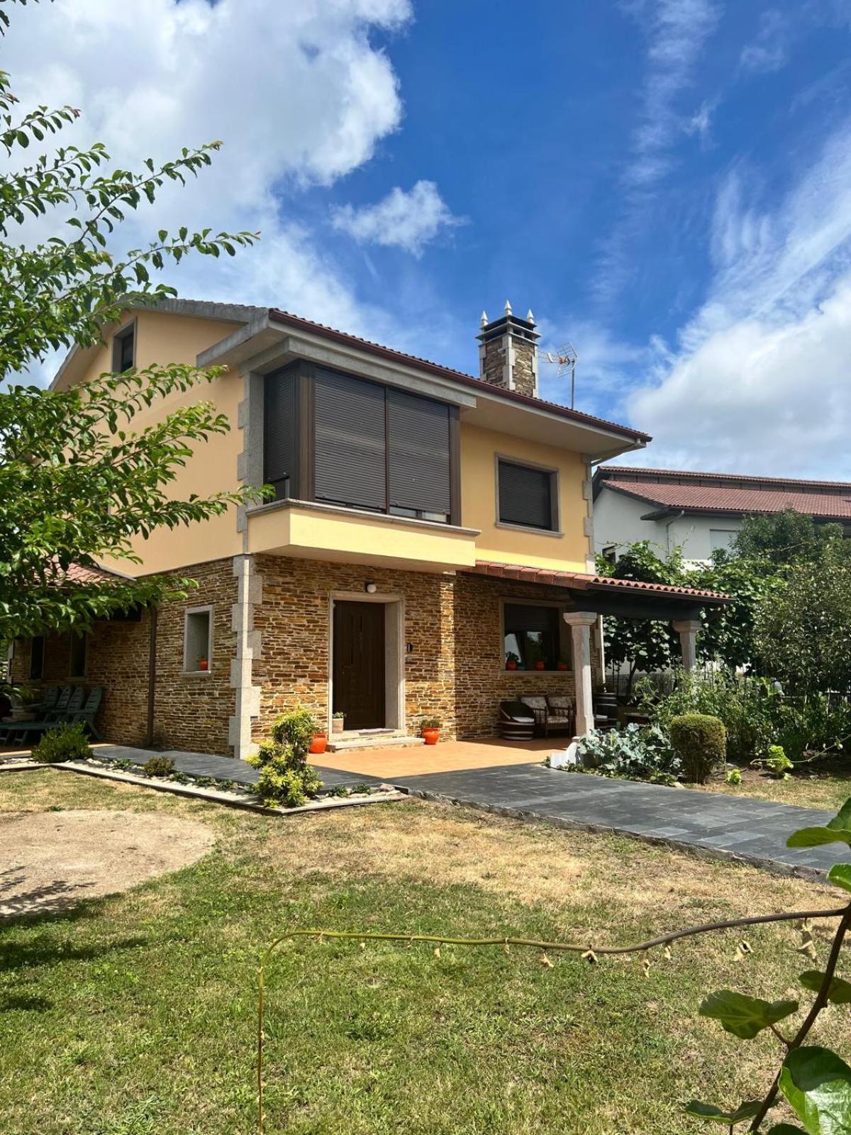 Vivienda Turistica Os Galegos En Palas De Rey Palas de Rei 外观 照片